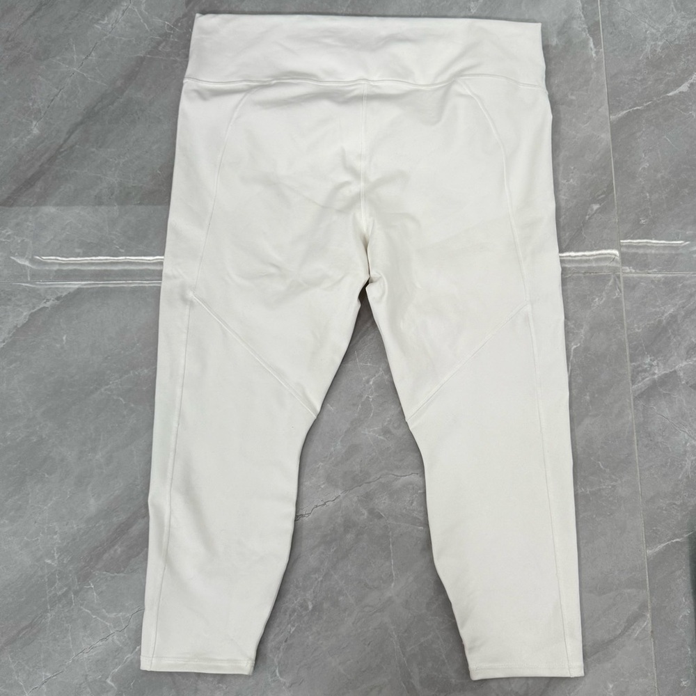 Women’s Fabletics Define PowerHold High-Waisted 7/8 Leggings 4X Plus Size - Picture 10 of 16